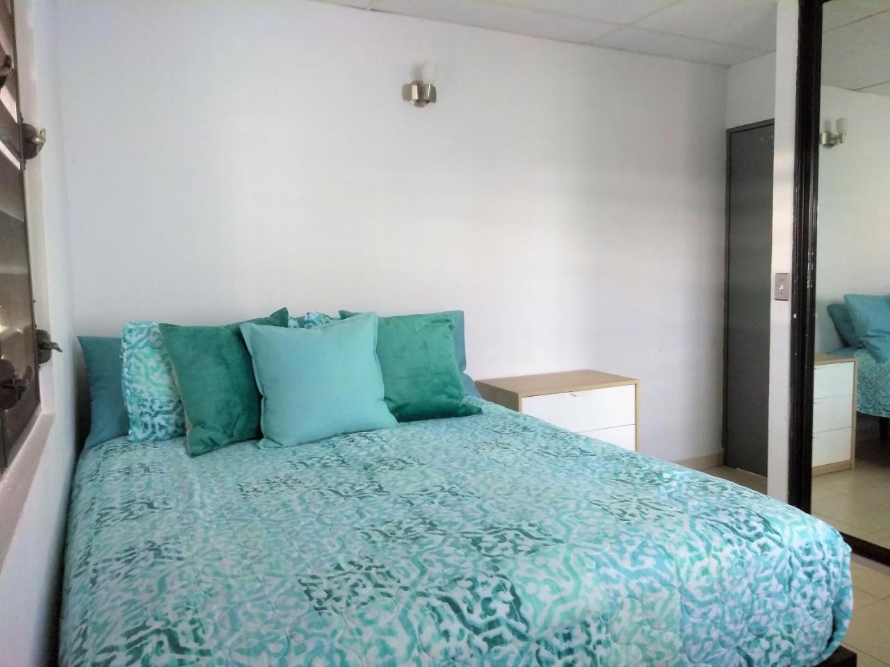 Urban Terrace Apartment In San Juan Ngoại thất bức ảnh
